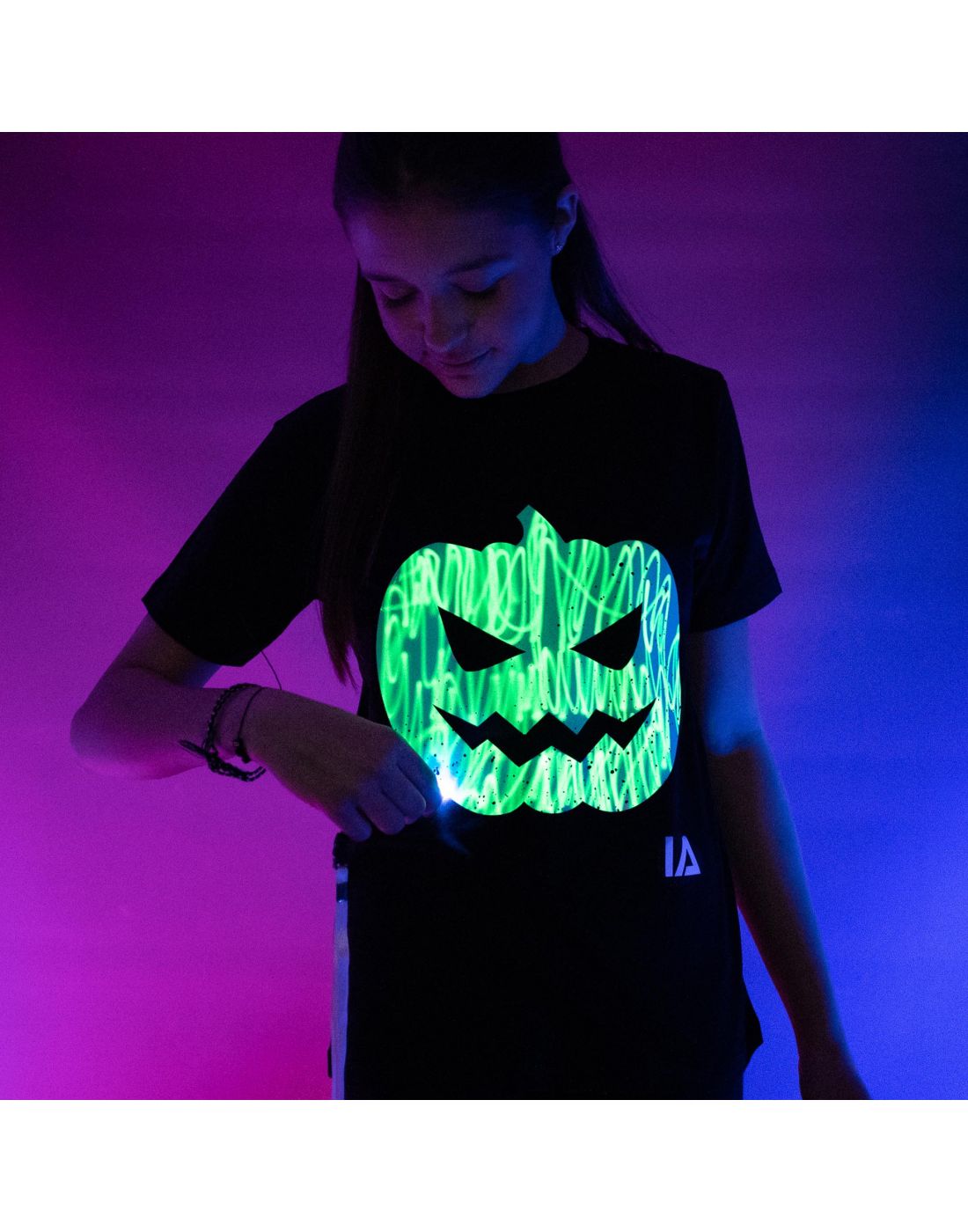 Illuminated Apparel.Παιδική Μπλούζα Interactive Glow Love Heart Monster Alien Jack O Lantern