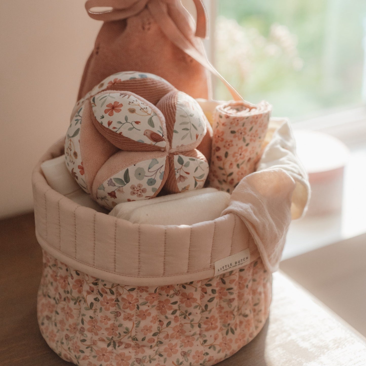 LITTLE DUTCH. Καλάθι αλλαξιέρας καπιτονέ Fairy Floral (δύο όψεων)