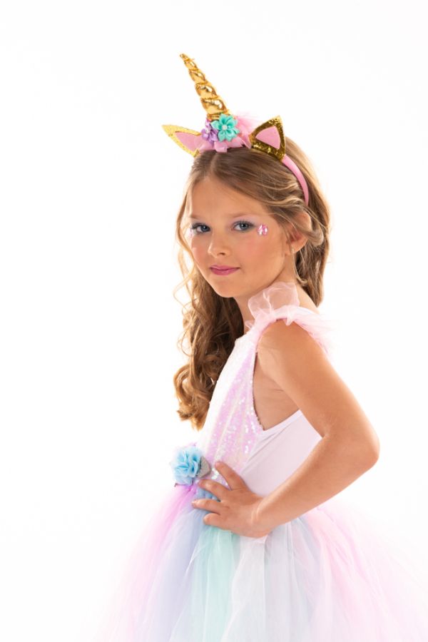 Fun Fashion. Unicorn