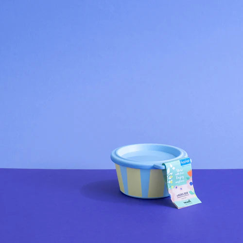 KOZIOL. NORA BOX 250ML STRIPES SWEET BLUE