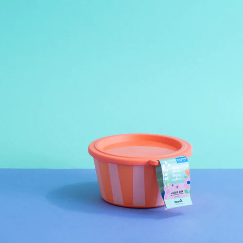 KOZIOL. NORA BOX 700ML STRIPES