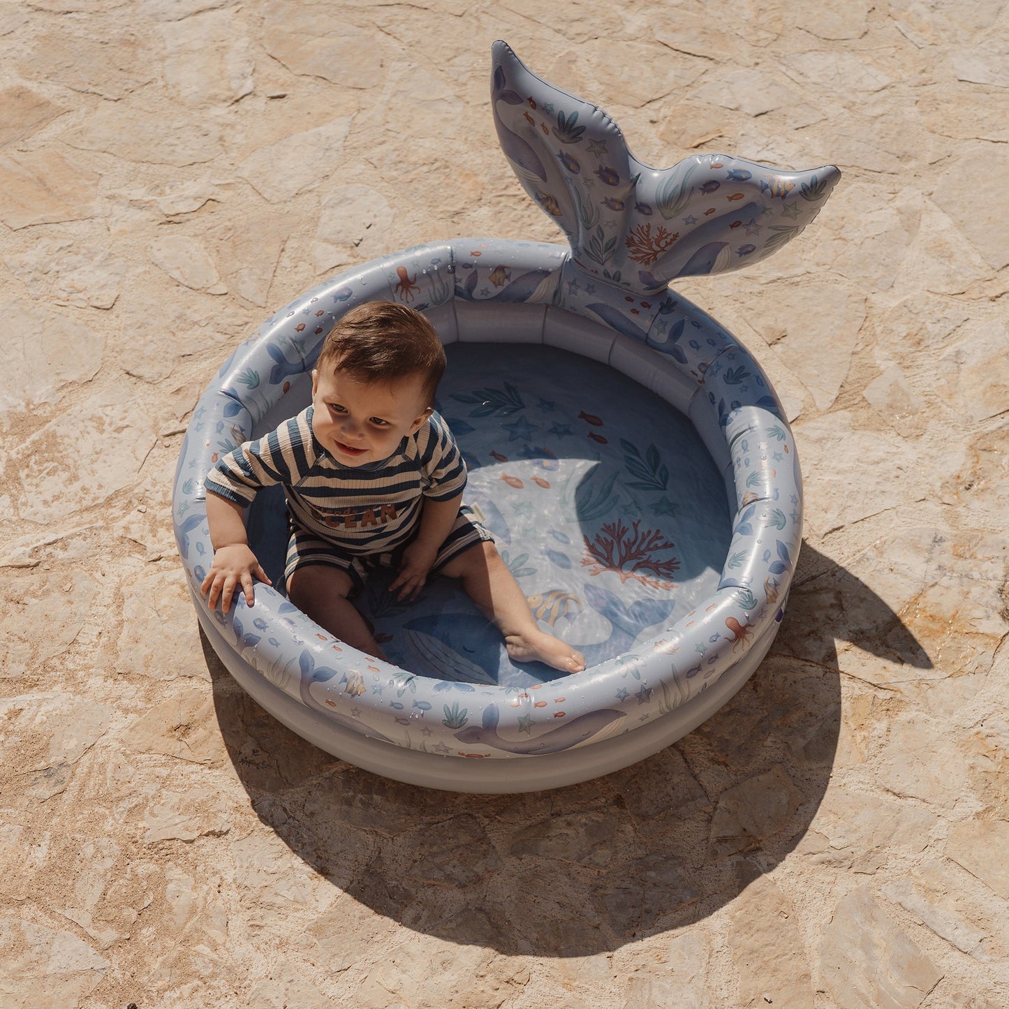 LITTLE DUTCH. Ολόσωμο κοντομάνικο μαγιό Ocean Blue Stripes