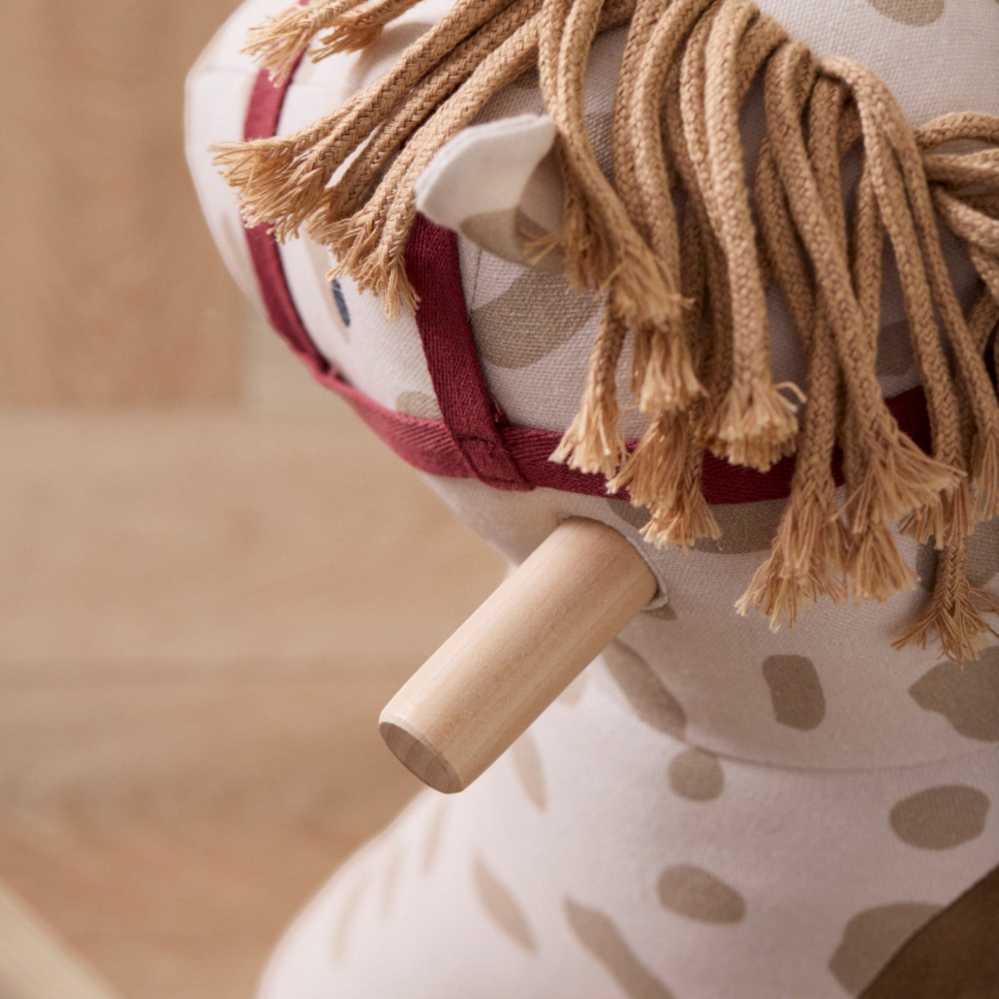 KIDS CONCEPT. Κουνιστό αλογάκι Dotty Aiden