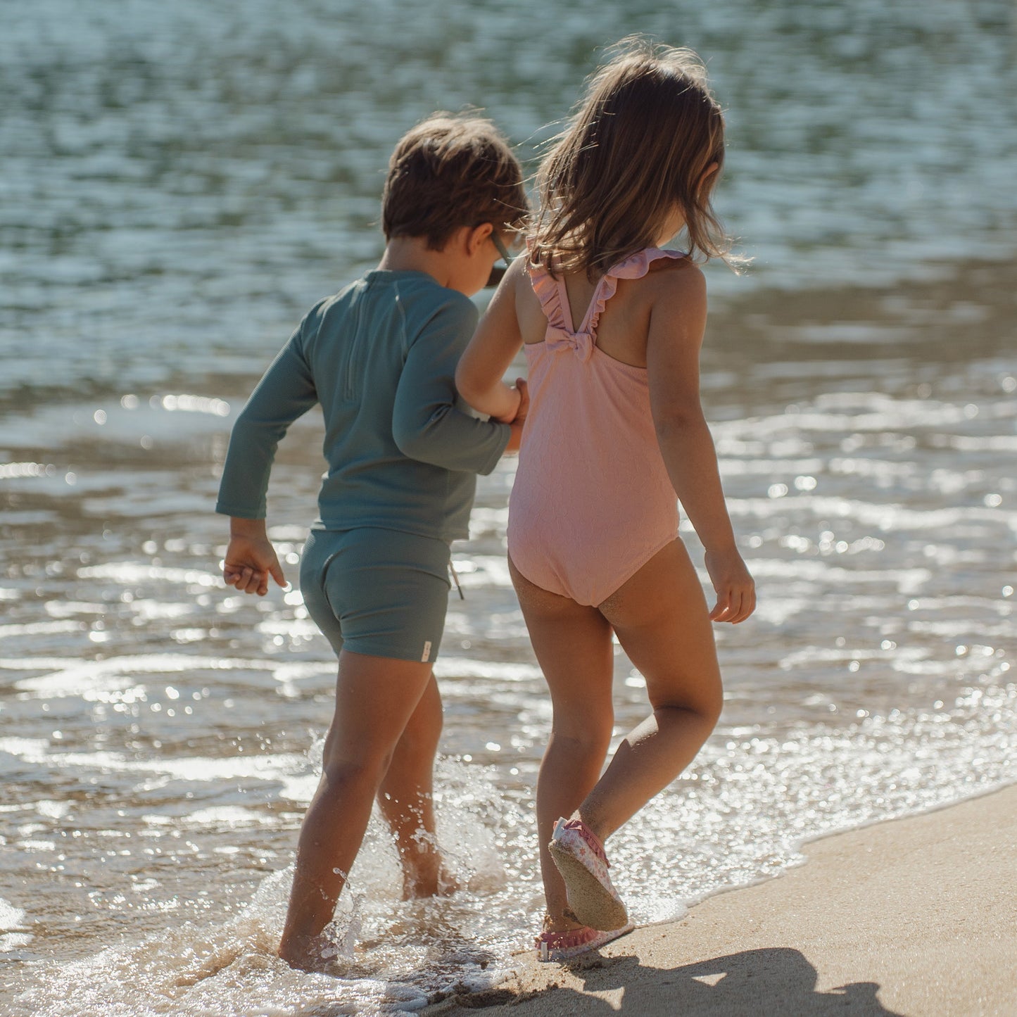LITTLE DUTCH. Μπλουζάκι μακρυμάνικο με προστασία UV Ocean Green