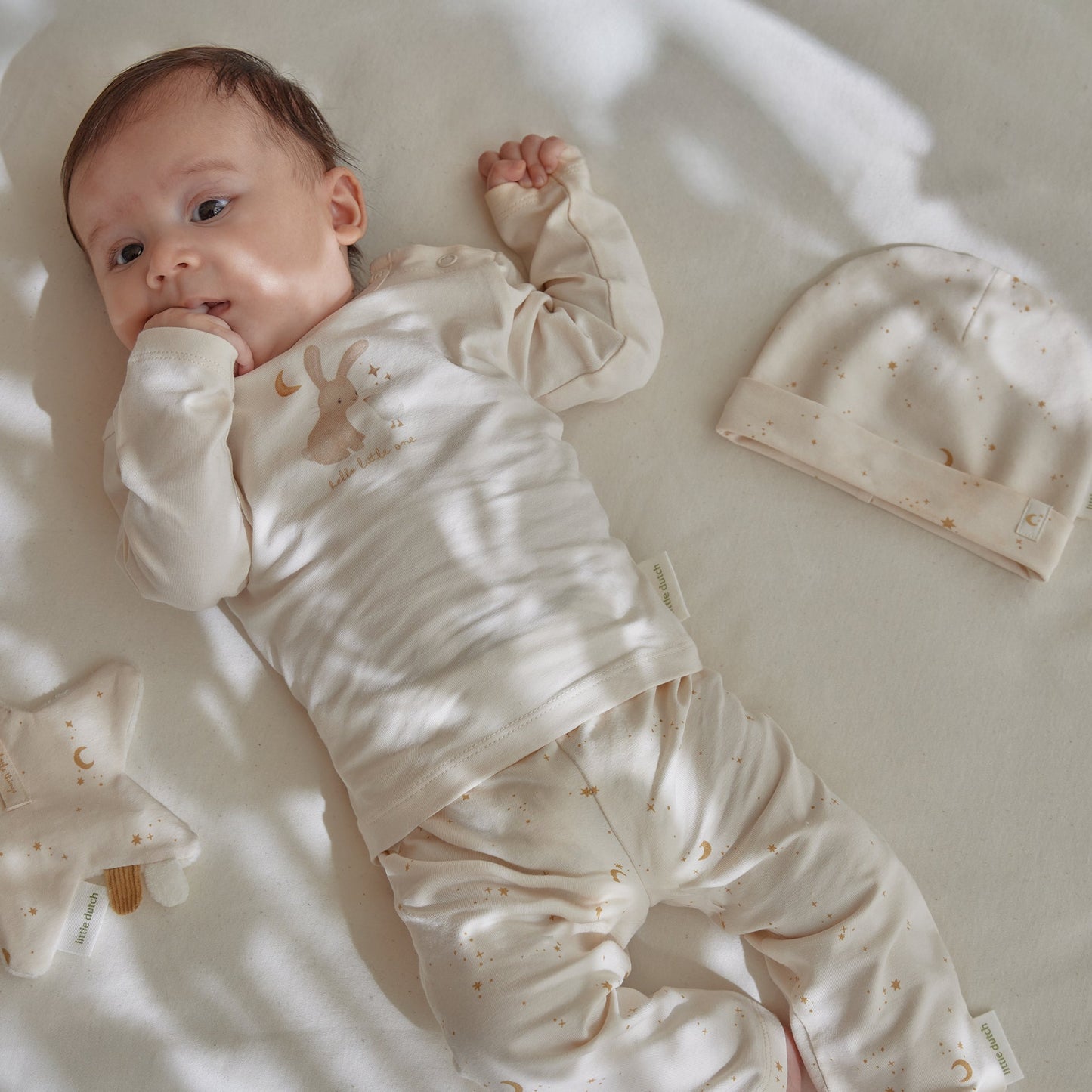 LITTLE DUTCH. Σετ δώρου με ρουχαλάκια Newborn Naturals - Νο 62/68