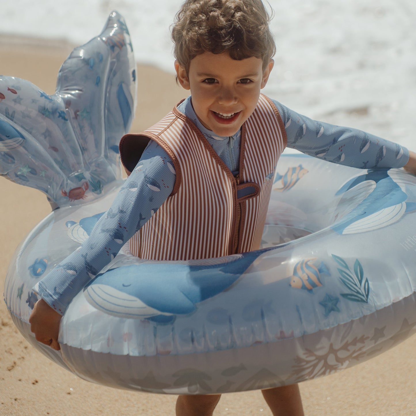 LITTLE DUTCH. Παιδικό σωσίβιο κολύμβησης με ουρά φάλαινας Ocean World (91 εκ.)