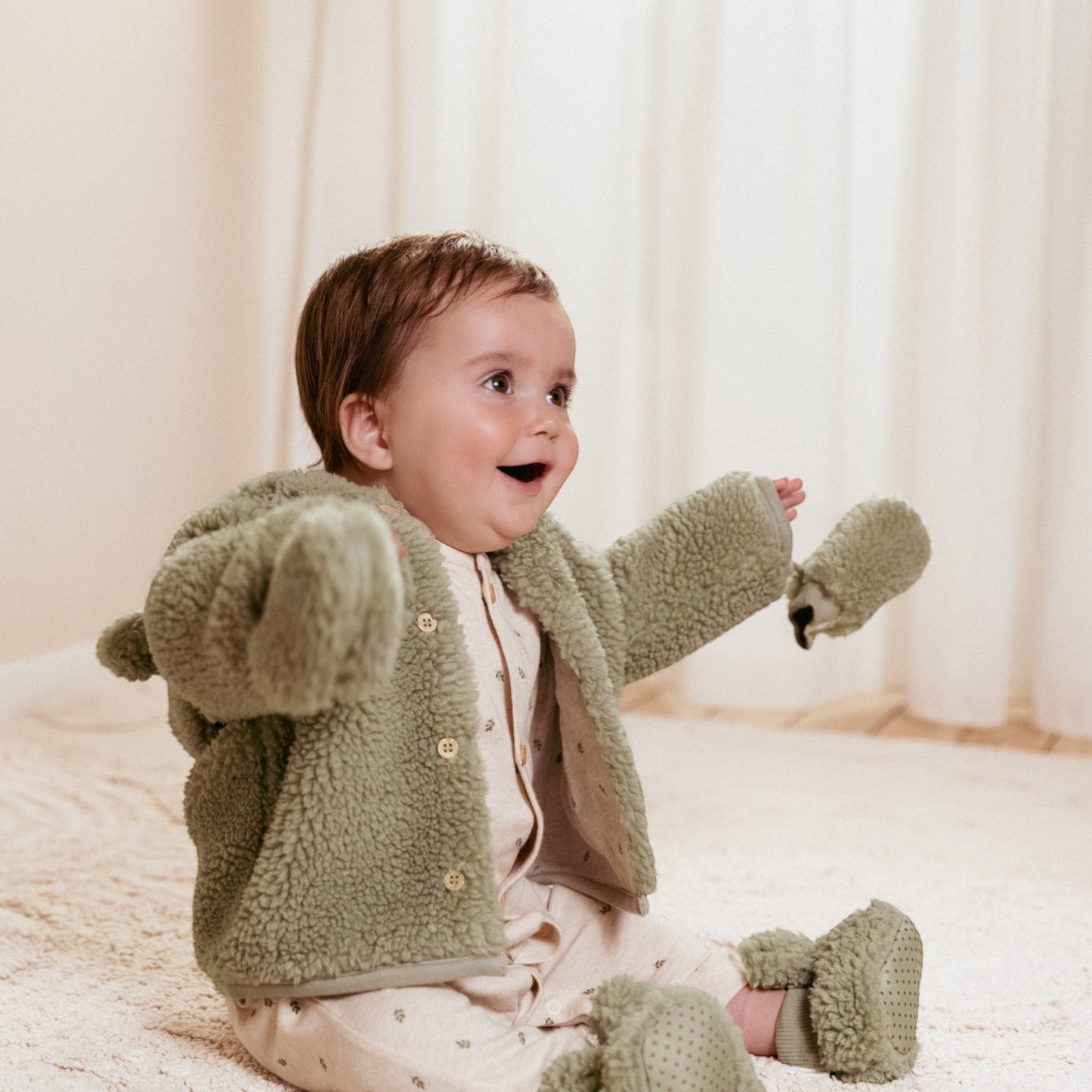 LITTLE DUTCH. Γαντάκια teddy Soft Green