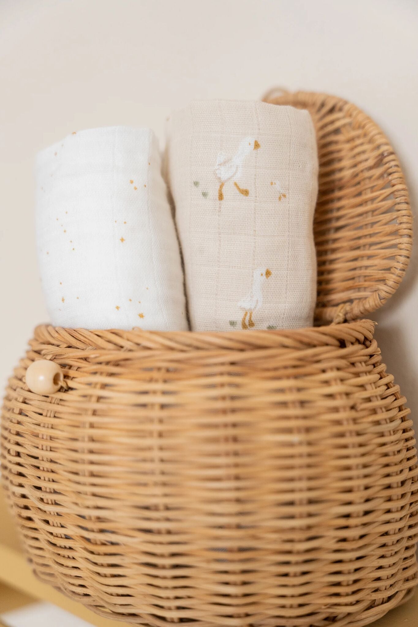 LITTLE DUTCH. Σετ 2 πανάκια αγκαλιάς από μουσελίνα Little Goose 70x70