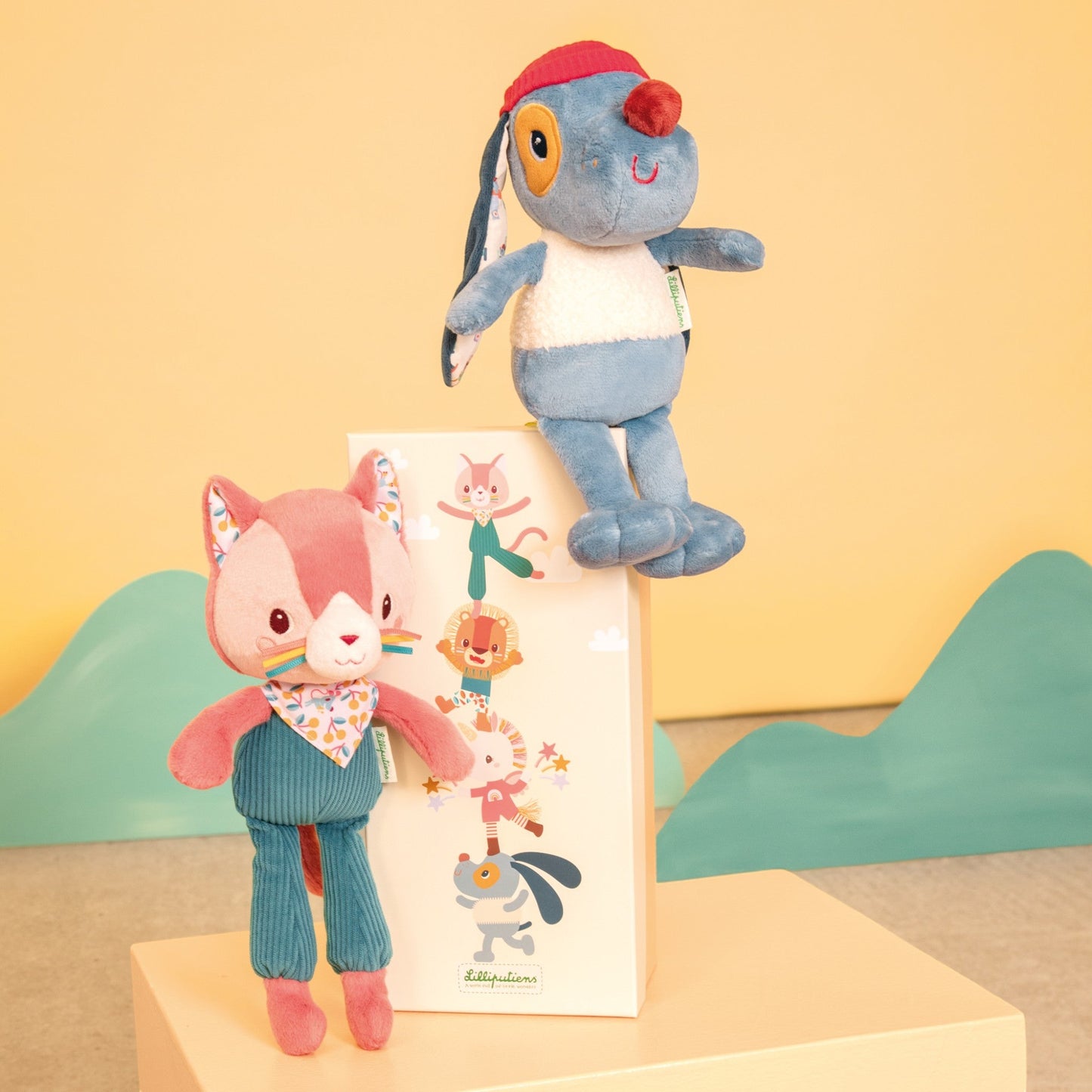 LILLIPUTIENS. Λούτρινο σκυλάκι σε κουτί δώρου Jules