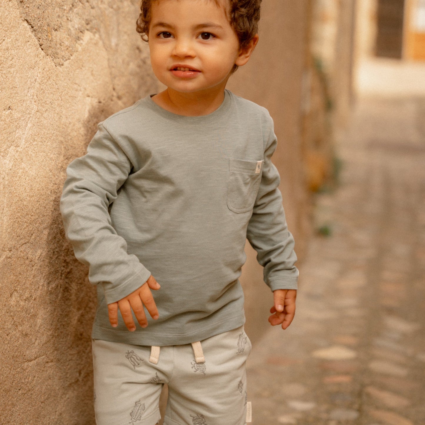 LITTLE DUTCH. Μπλουζάκι μακρυμάνικο με τσέπη Forest Green Stripe