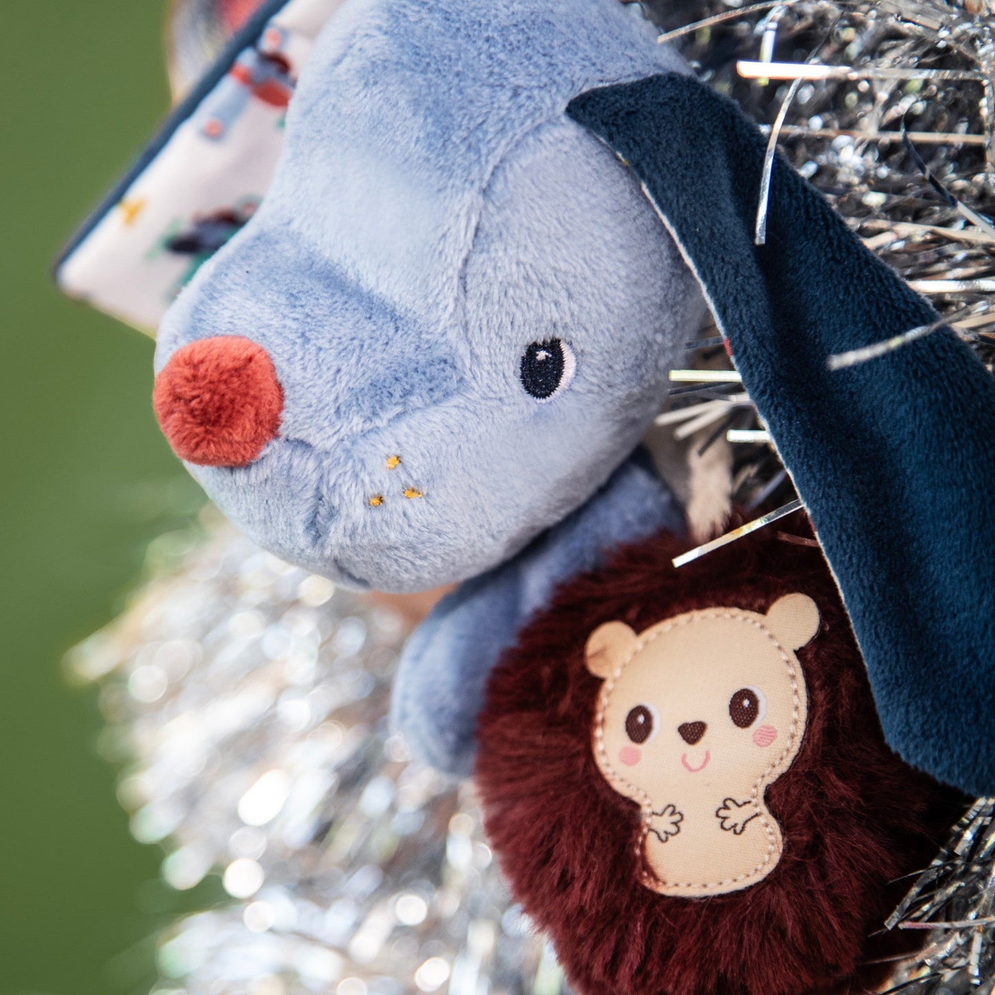 LILLIPUTIENS. Υφασμάτινη δαχτυλόκουκλα δραστηριοτήτων Jules