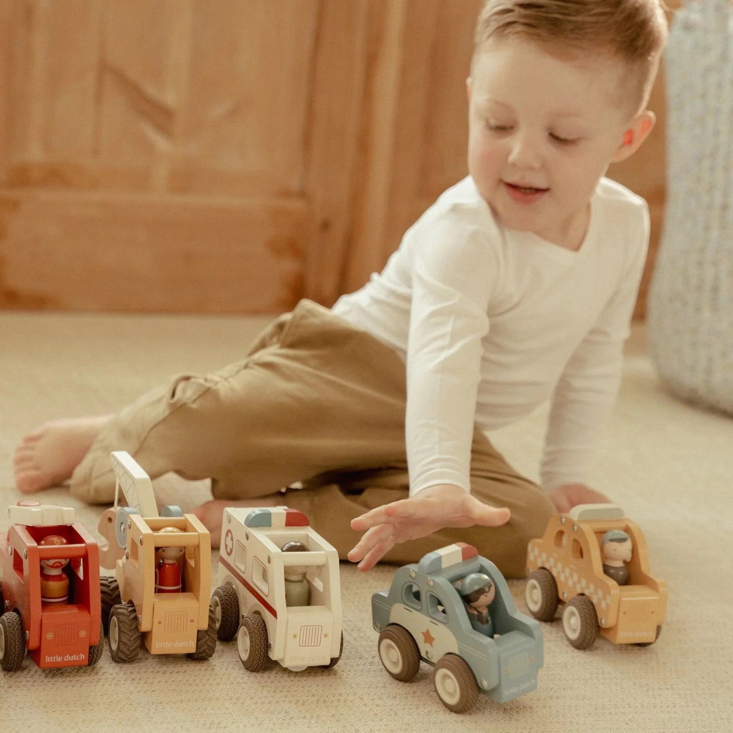 LITTLE DUTCH. Ξύλινο ταξί FSC