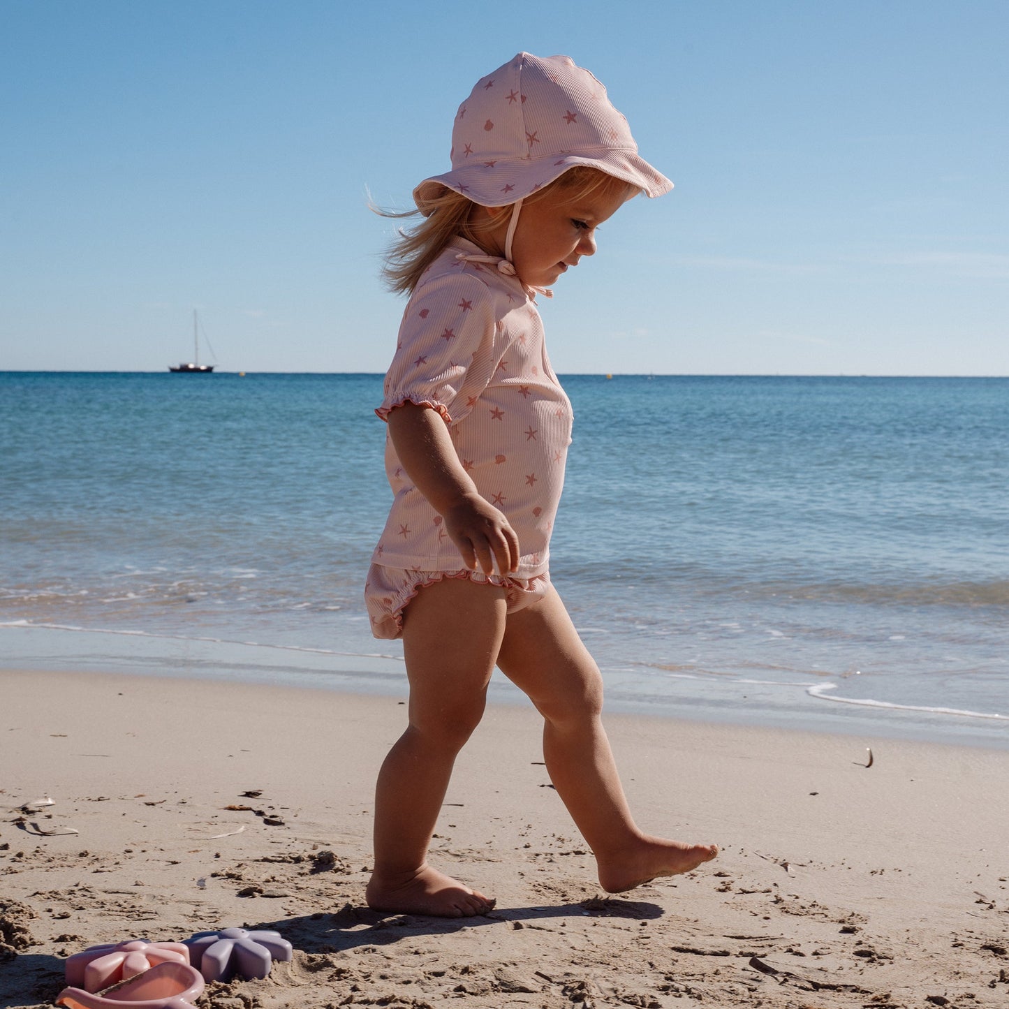 LITTLE DUTCH. Παιδικό μαγιό μπικίνι με βολάν Dreamy Seashells