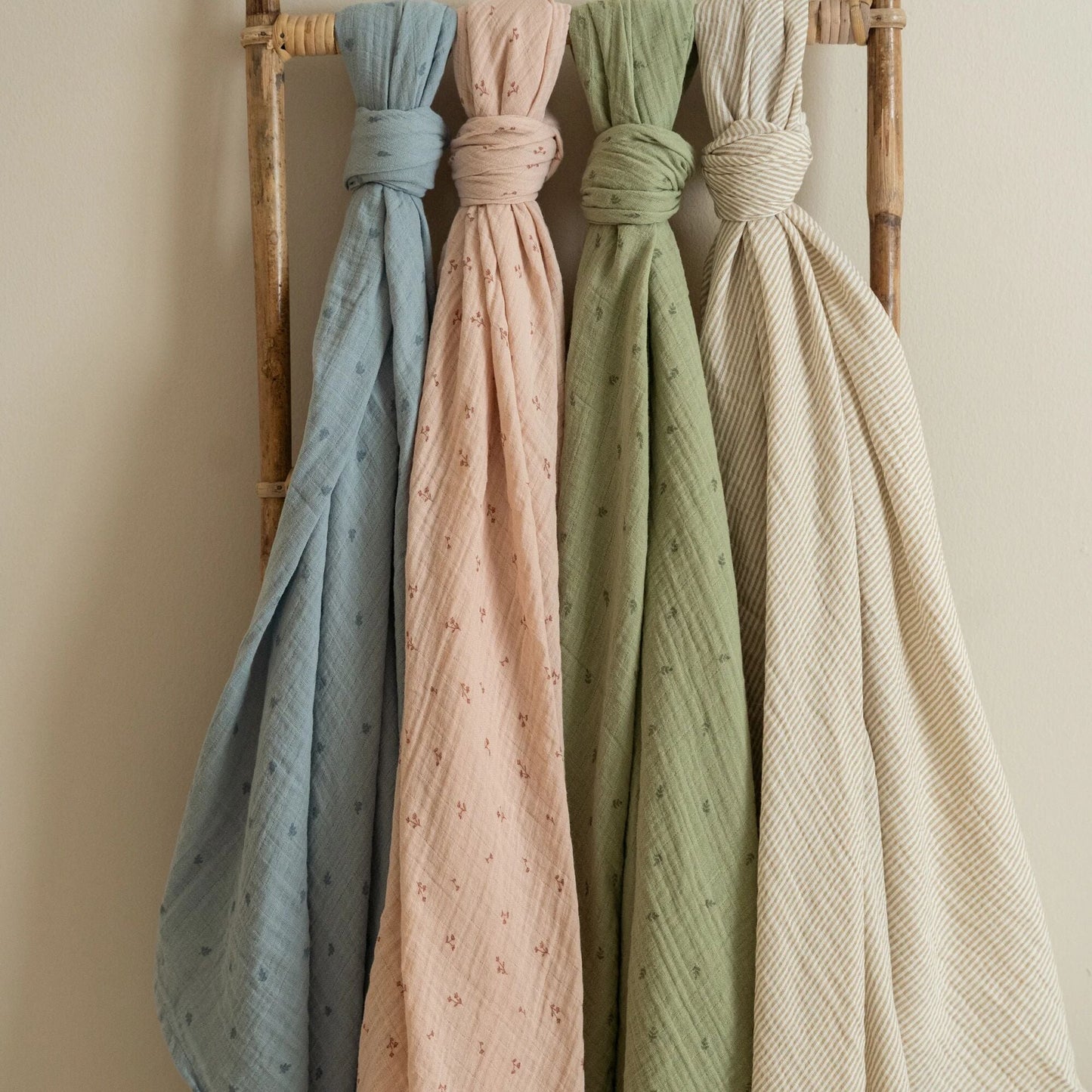 LITTLE DUTCH. Πανάκι αγκαλιάς - ύπνου από μουσελίνα Pure Denim Blue 120x120