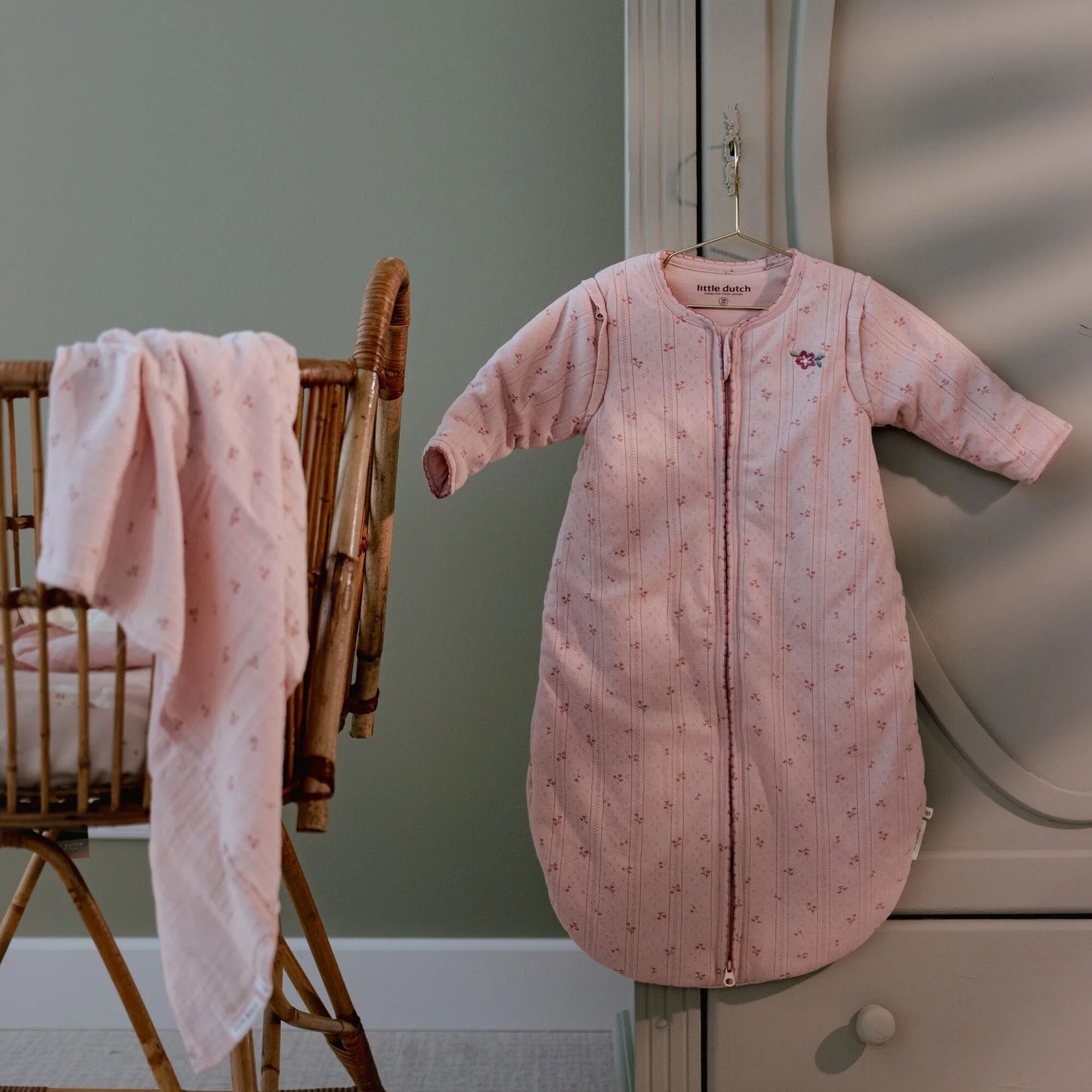 LITTLE DUTCH. Πανάκι αγκαλιάς - ύπνου από μουσελίνα Pure Blossom 120x120