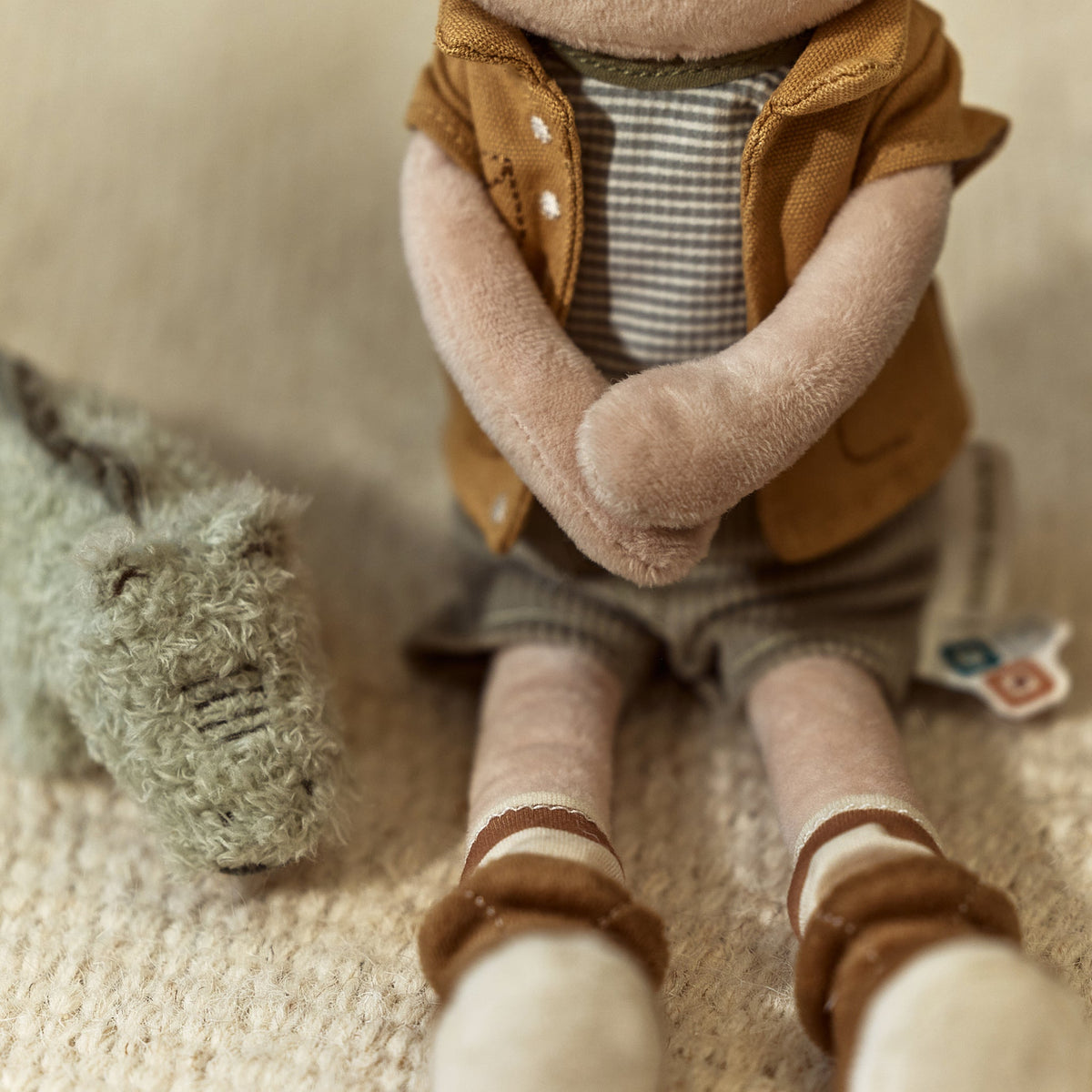 LITTLE DUTCH. Υφασμάτινη κούκλα Ranger Jim Safari Friends GRS