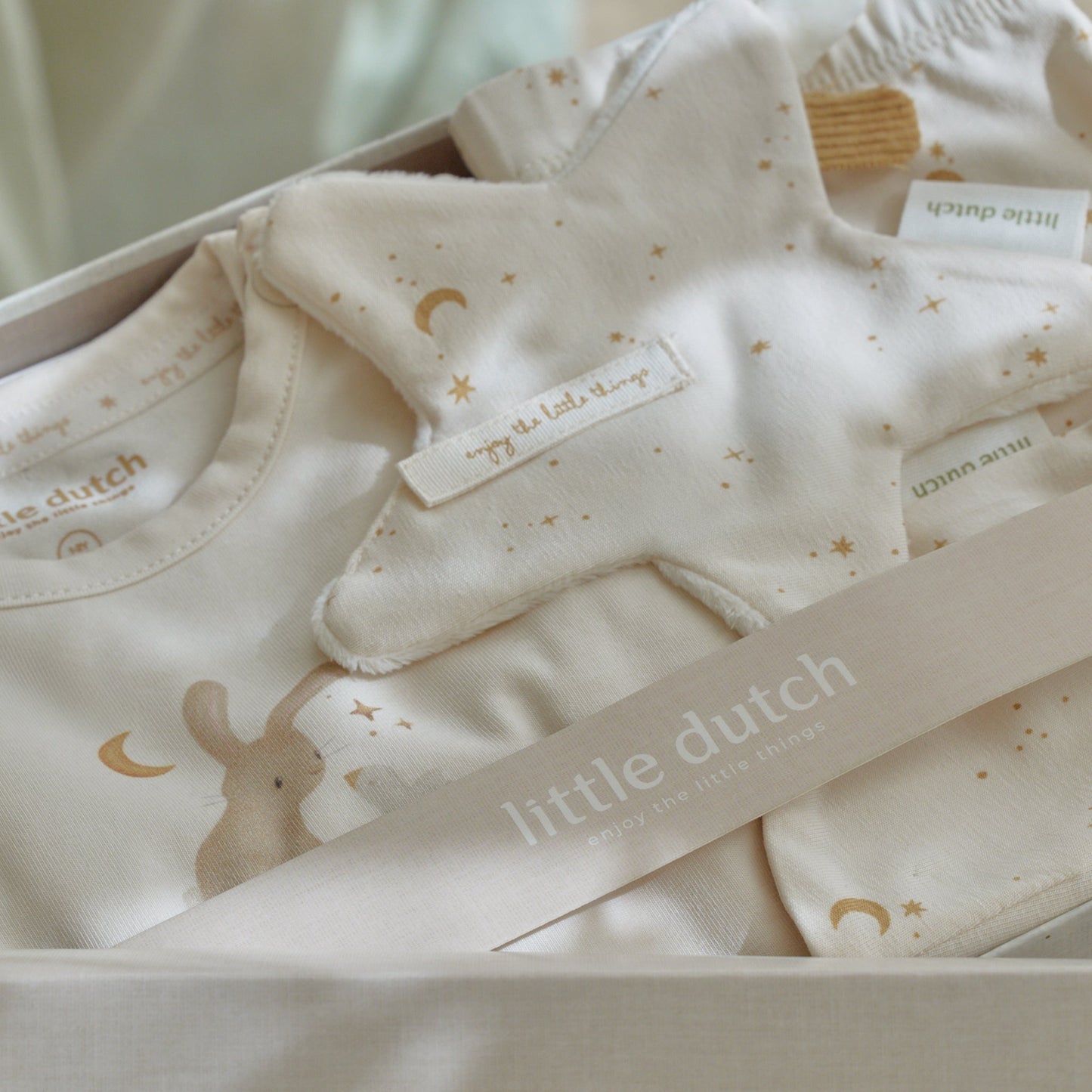 LITTLE DUTCH. Σετ δώρου με ρουχαλάκια Newborn Naturals - Νο 62/68