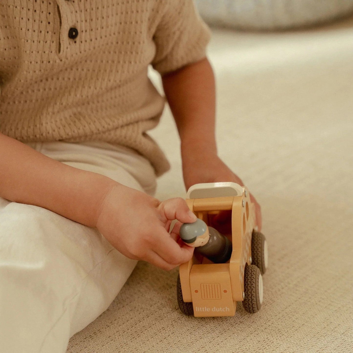 LITTLE DUTCH. Ξύλινο ταξί FSC