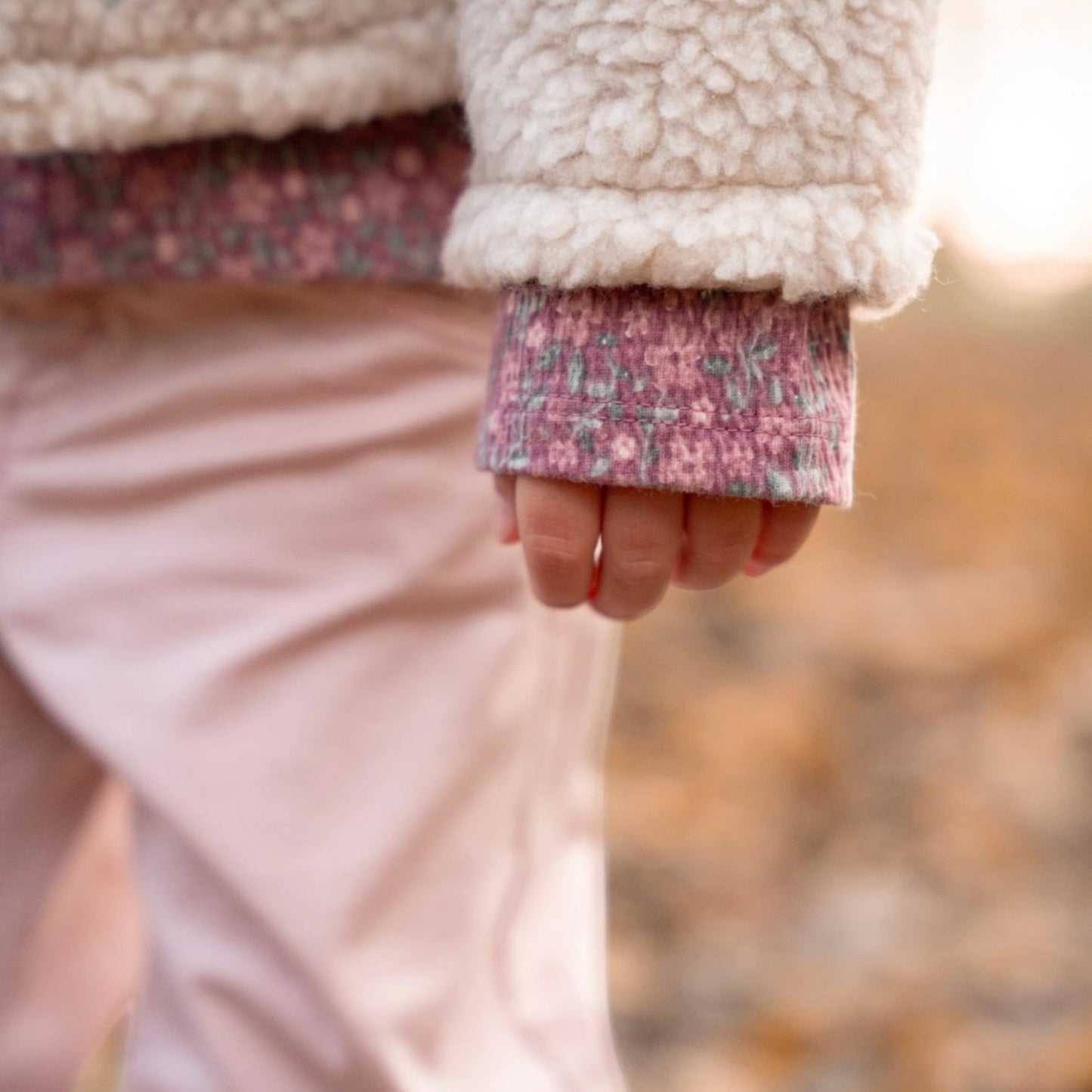 LITTLE DUTCH. Μπλουζάκι μακρυμάνικο με βολάν Rouge Flower