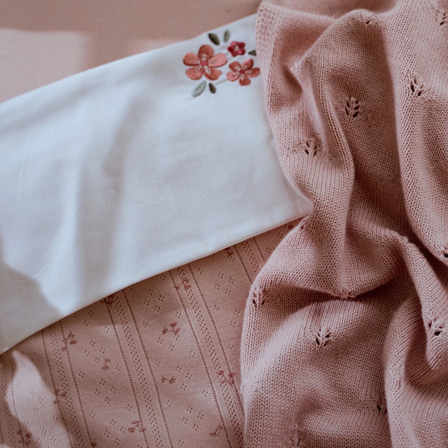 LITTLE DUTCH. Κουβέρτα καλοκαιρινή Pure Blossom 70x100