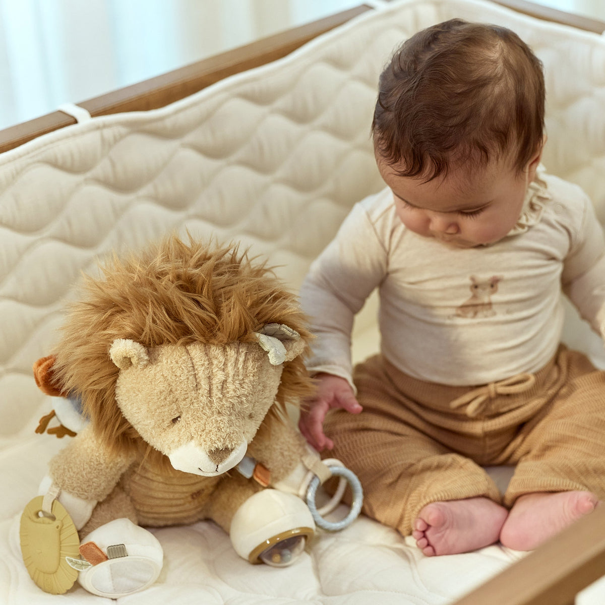 LITTLE DUTCH. Υφασμάτινο λιονταράκι δραστηριοτήτων Safari Friends GRS