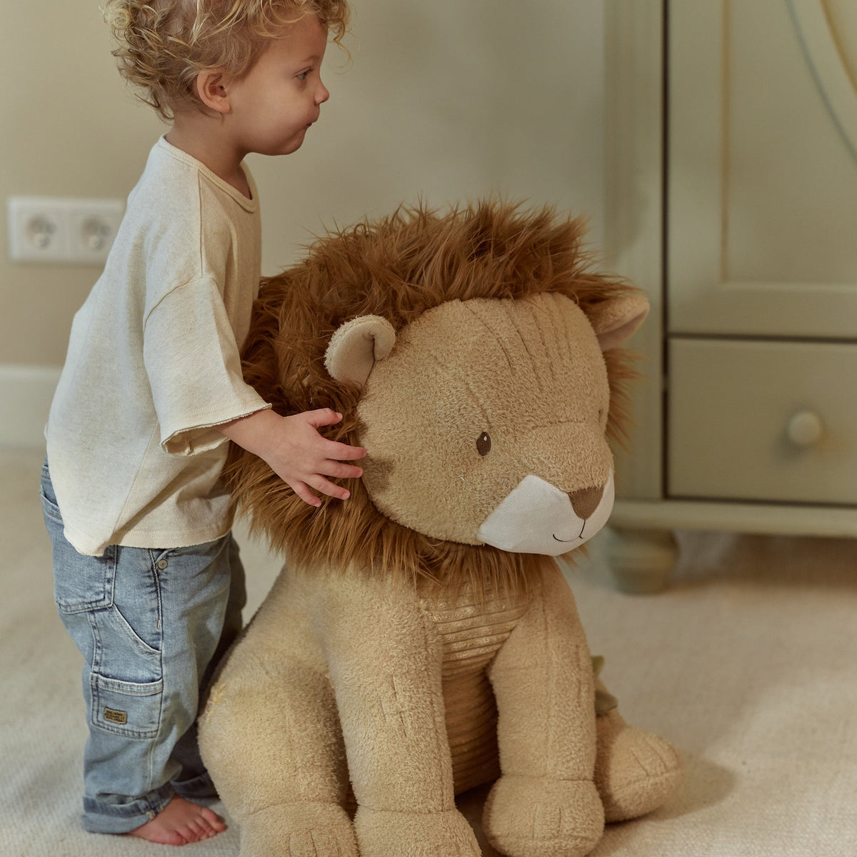 LITTLE DUTCH. Υφασμάτινο λιονταράκι Safari Friends 60εκ. GRS