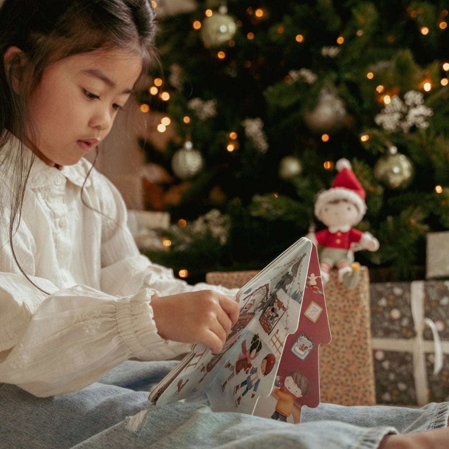 LITTLE DUTCH. Χριστουγεννιάτικο σετ δώρου με βιβλίο και κουκλάκι Jim