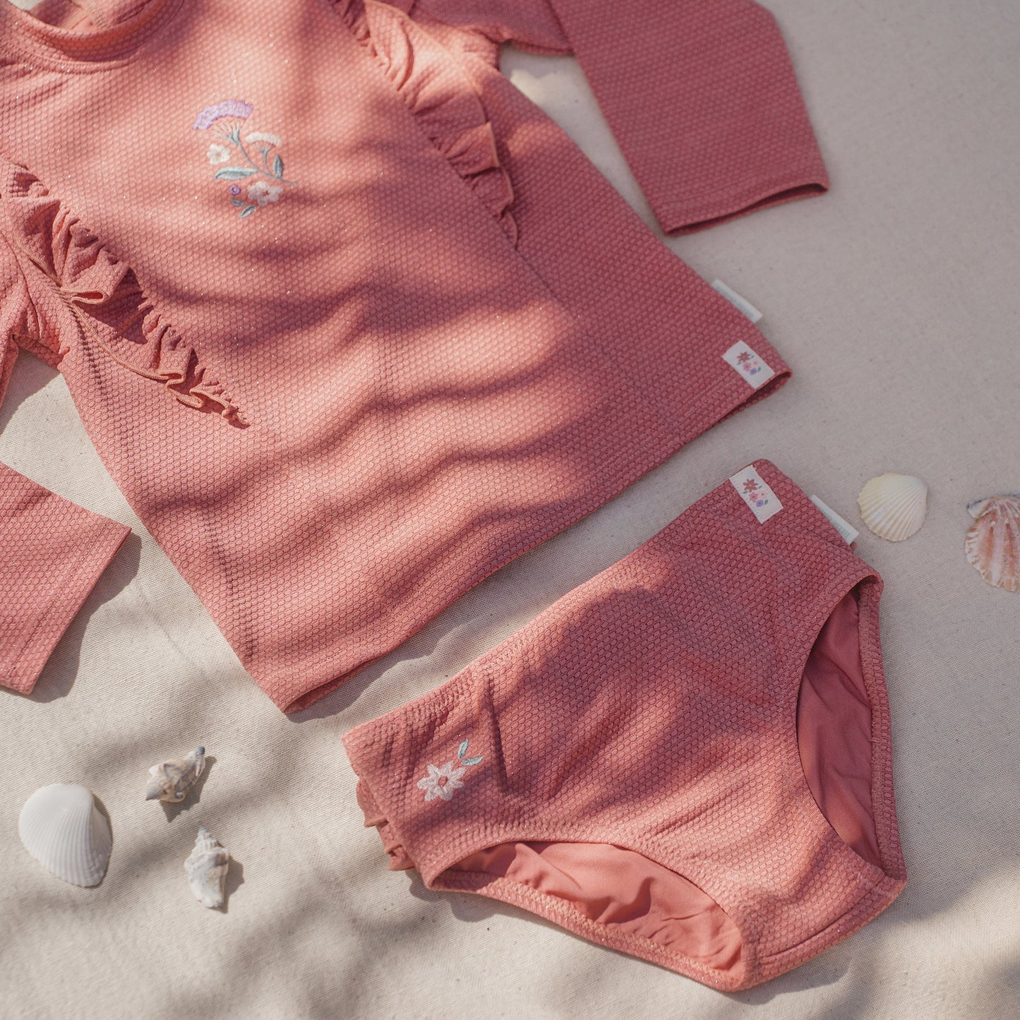 LITTLE DUTCH. Μπλουζάκι μακρυμάνικο με προστασία UV Dreamy Pink Sparkle