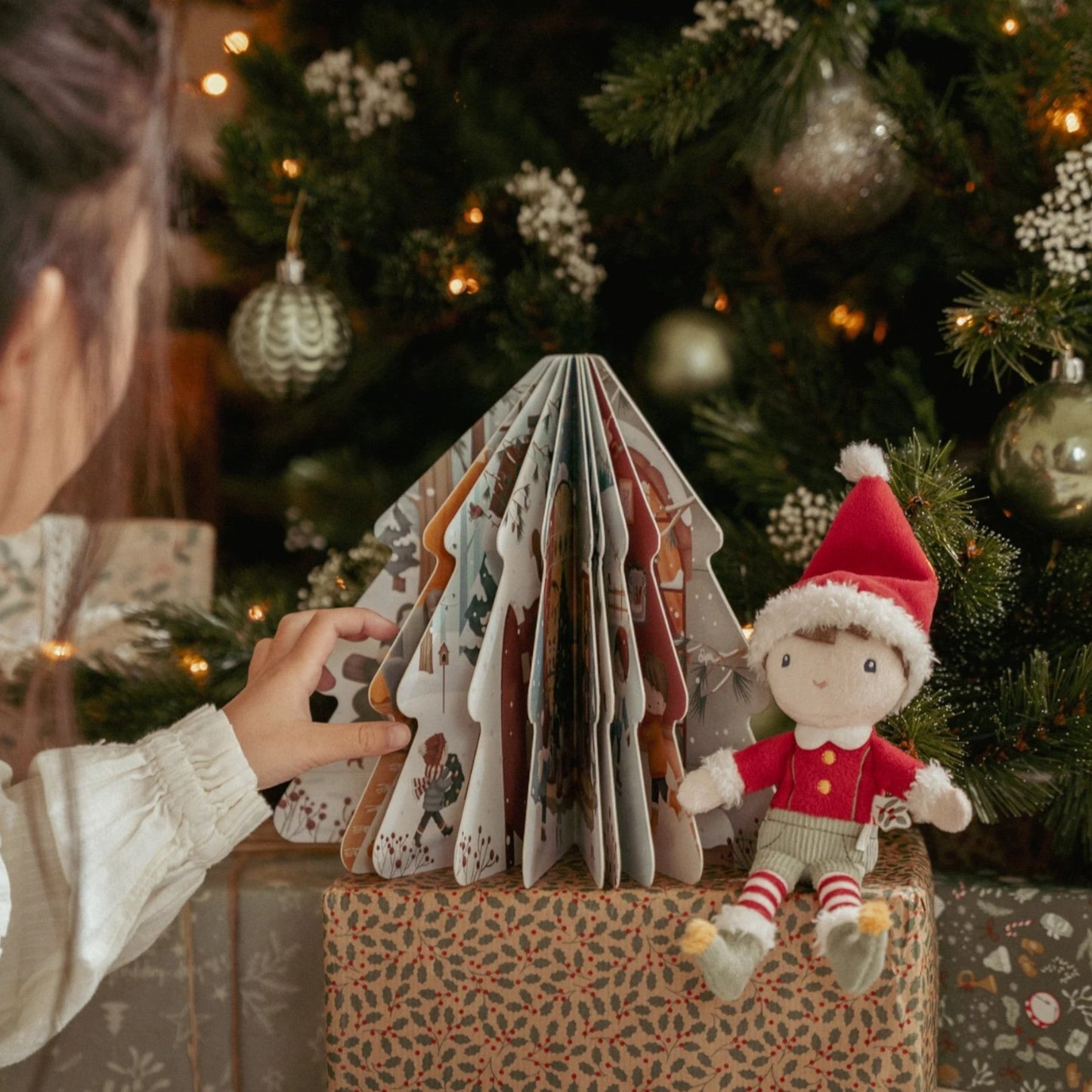 LITTLE DUTCH. Χριστουγεννιάτικο σετ δώρου με βιβλίο και κουκλάκι Jim