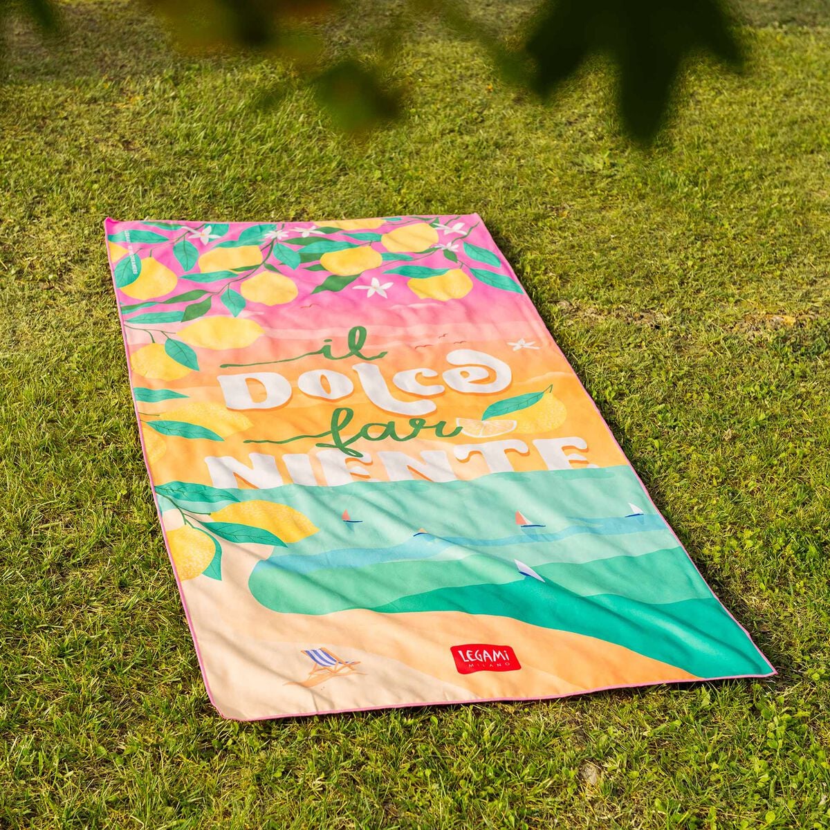 Legami. Dolce Far Niente Beach Towel