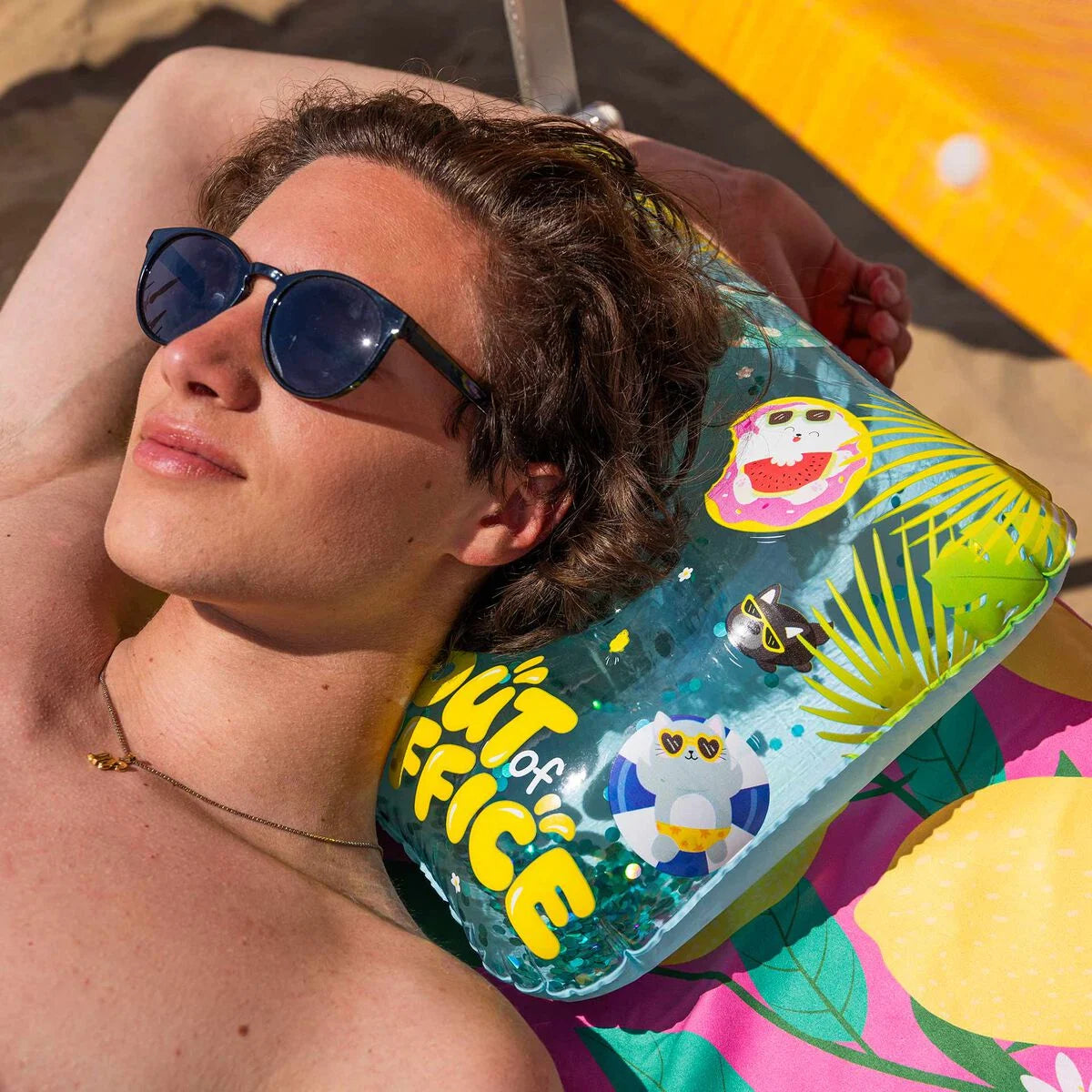 Legami. Out of Office Inflatable Pillow