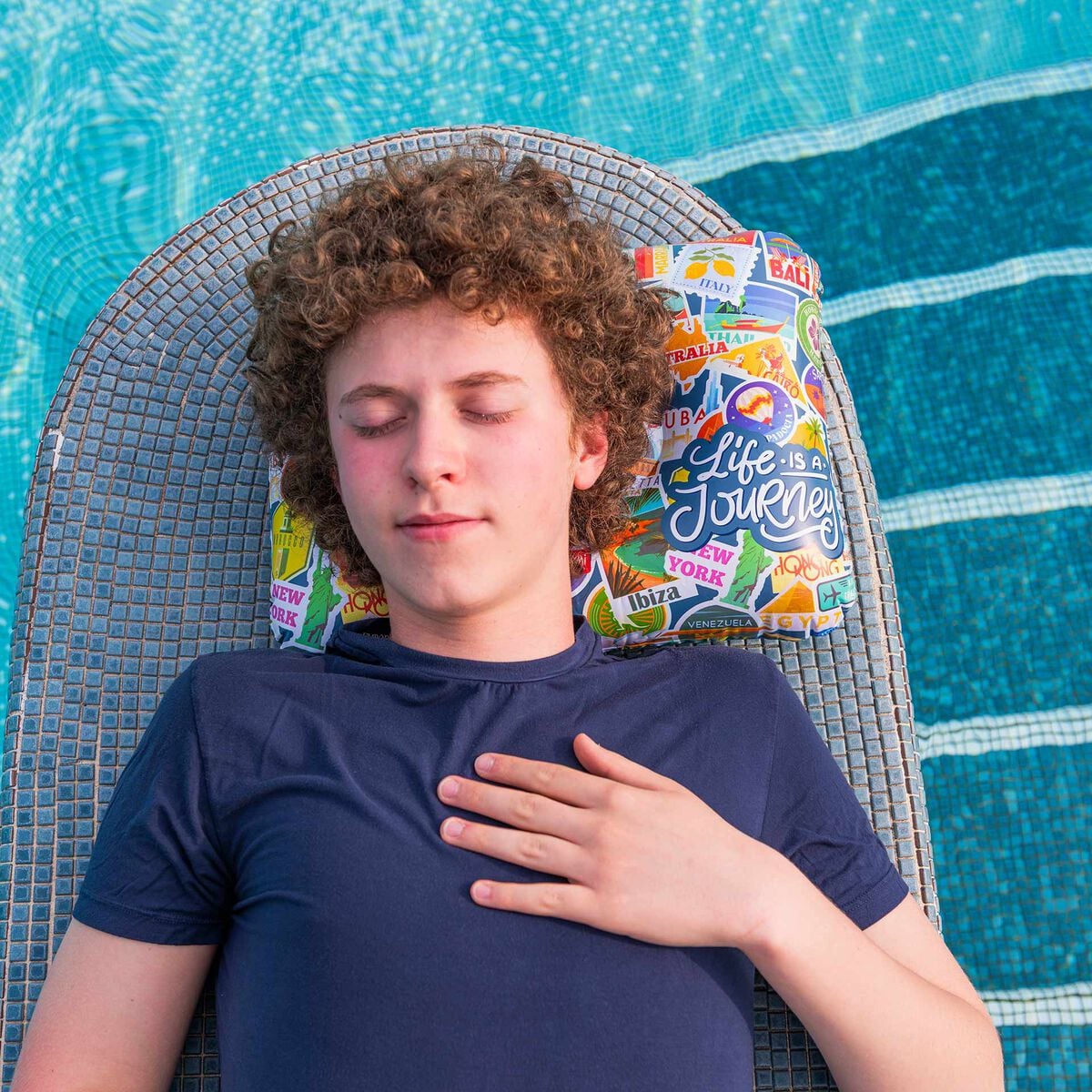 Legami. Travel Stickers Inflatable Pillow