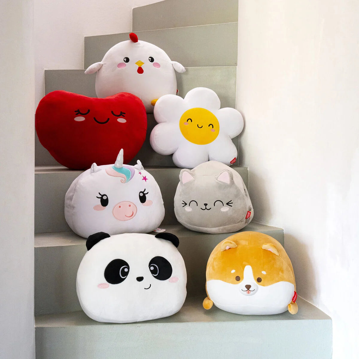 Legami Plush – Pillow - Super Soft! - Hen