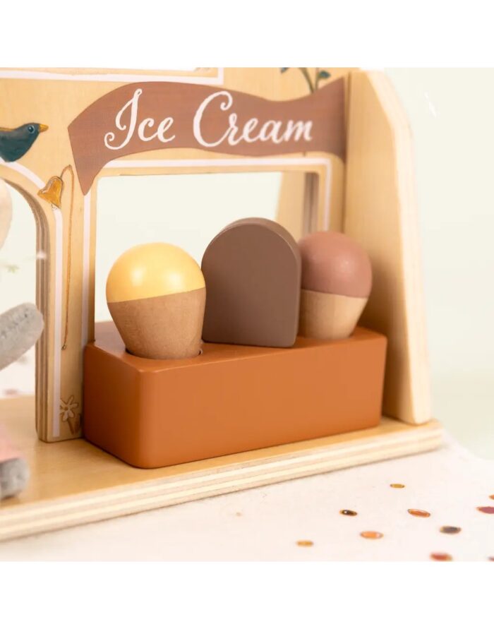 Egmont Toys. Σετ Παιχνιδιού Ice Cream Shop με Φιγούρα Mimies
