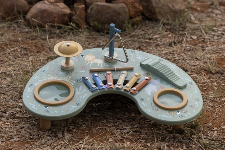 LITTLE DUTCH. Ξύλινο μουσικό τραπεζάκι Safari Friends FSC